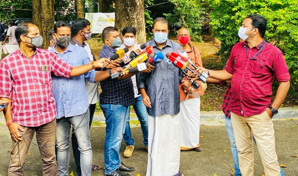 പ്ലസ് വൺ പരീക്ഷ ടൈം ടേബിൾ ഉടൻ: പരീക്ഷയെ കുറിച്ച് ആശങ്ക വേണ്ടെന്ന് മന്ത്രി വി.ശിവൻകുട്ടി