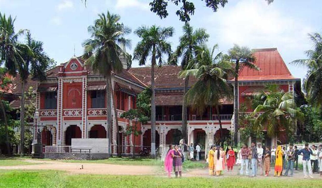 കേരളത്തിൽ കോളേജുകൾ ഇന്ന് തുറക്കുന്നു: ഒക്ടോബർ 18മുതൽ മുഴുവൻ ക്ലാസുകൾ