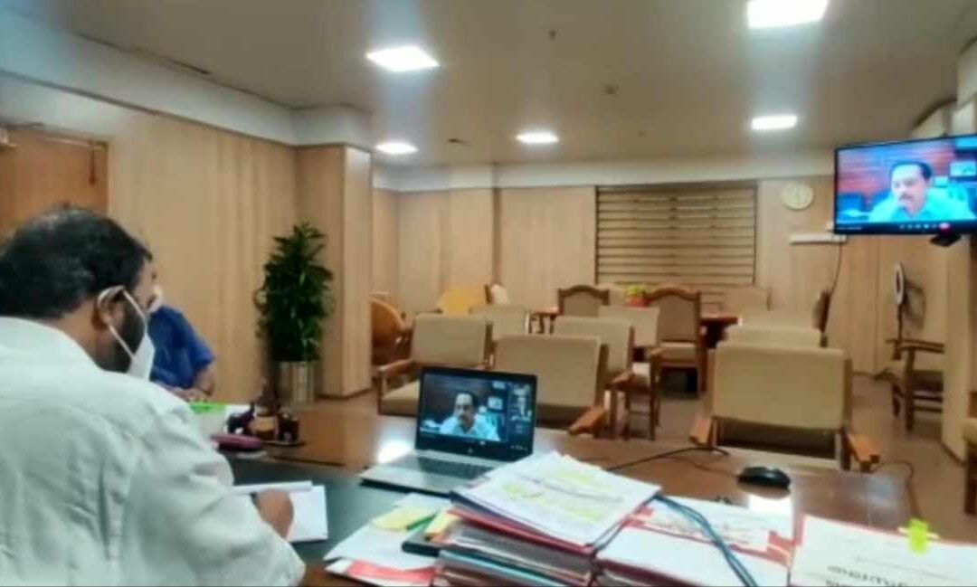 സ്കൂൾ തുറക്കുന്നു: പ്രായോഗികവശങ്ങൾ ചർച്ച ചെയ്യാൻ ഇന്ന് ജില്ലാ വിദ്യാഭ്യാസ ഓഫീസർമാരുടെ യോഗം