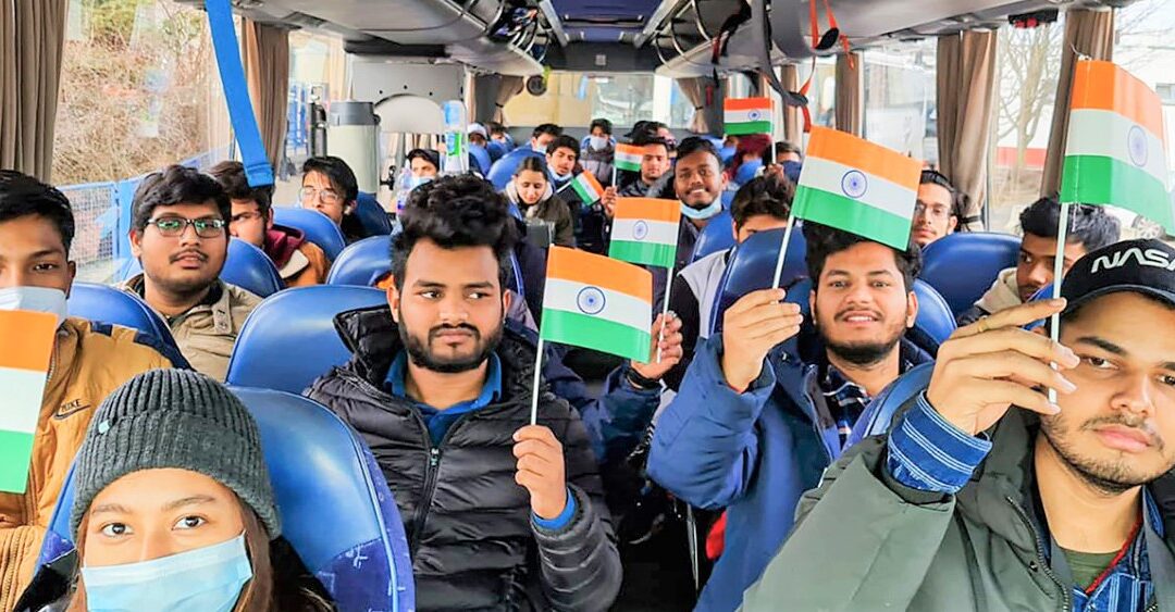 യുക്രയിനില്‍ നിന്നെത്തിയ എന്‍ജിനീയറിങ് വിദ്യാര്‍ത്ഥികള്‍ക്ക് തുടര്‍പഠനത്തിന് ഇന്ത്യയില്‍ തന്നെ അവസരം ലഭിച്ചേക്കും