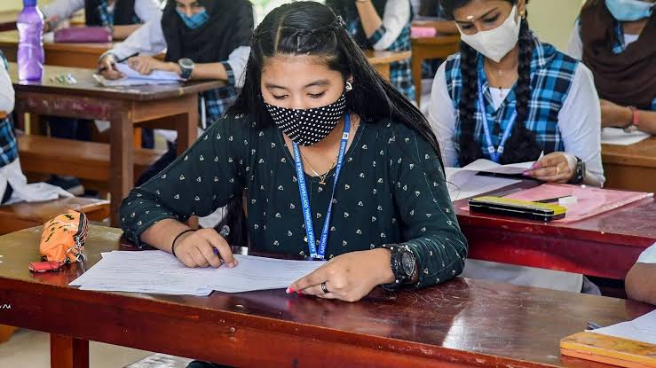 കേരള എൻജിനീയറിങ്, ആർക്കിടെക്ചർ പ്രവേശനം: ഫീസ് അടയ്ക്കാൻ ഇന്ന് 2വരെ സമയം