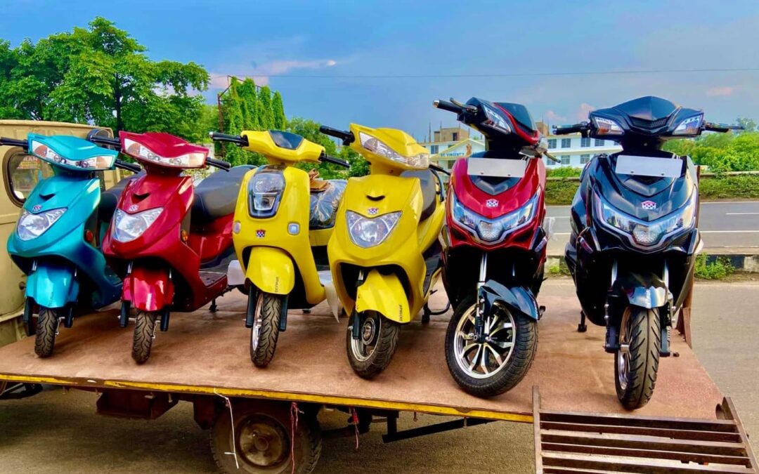 പ്ലസ് ടു പരീക്ഷയിൽ മികച്ച വിജയം നേടിയ വിദ്യാർത്ഥികൾക്ക് സ്കൂട്ടർ സമ്മാനം: വിതരണം ഈ മാസം 30ന്