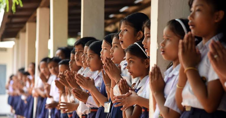 സ്കൂൾ പ്രവേശനോത്സവ ഗാനം: രചനകൾ അയക്കാം
