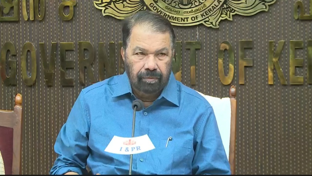 ഷോക്കേറ്റ് വിദ്യാർത്ഥി മരിച്ച സംഭവം: പ്രധാനാധ്യാപികയെ സസ്പെൻഡ് ചെയ്യുമെന്ന് മന്ത്രി