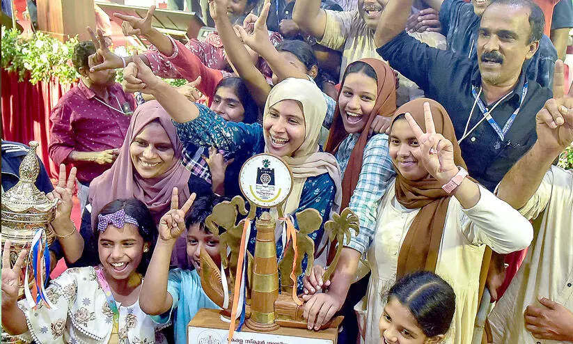 സം​സ്ഥാ​ന സ്കൂ​ൾ ശാസ്ത്രോ​ത്സ​വ​ത്തി​ൽ ഹാട്രിക്ക് നേടി മലപ്പുറം: രണ്ടാംസ്ഥാനം പാലക്കാടിന്