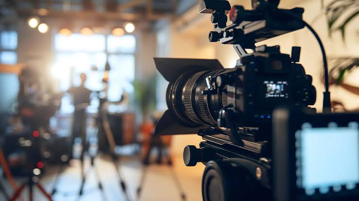 നിങ്ങൾ വീഡിയോഗ്രാഫർ ആണോ?..സ്കോൾ-കേരള വീഡിയോ ചിത്രീകരണത്തിന് ക്വട്ടേഷൻ ക്ഷണിച്ചു